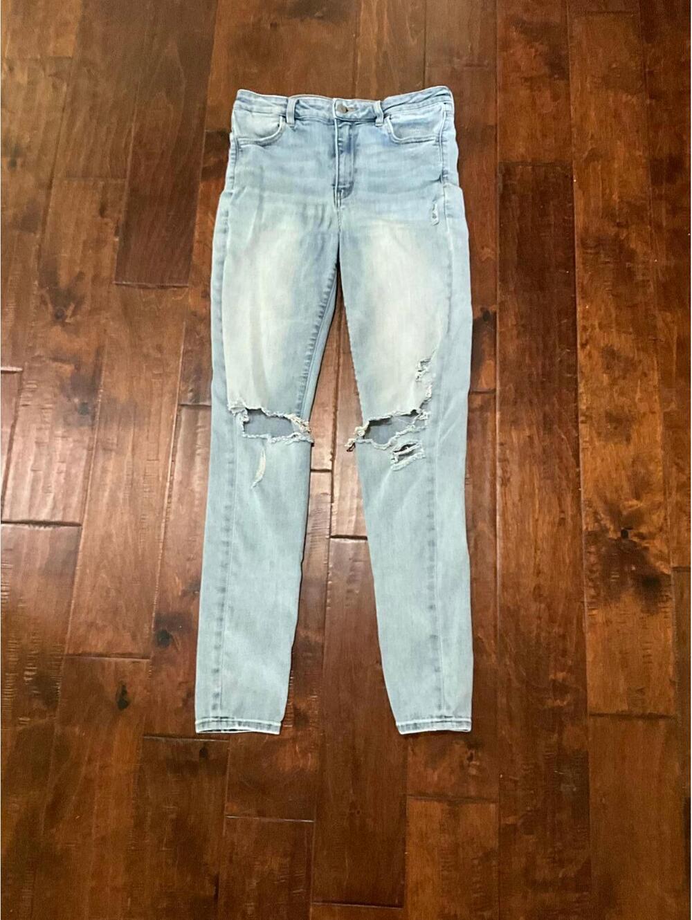 American Eagle Next Level Stretch Distressed Jeans 8-XL